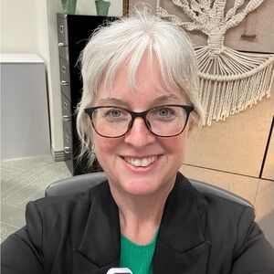 Meet your Posher, Christine